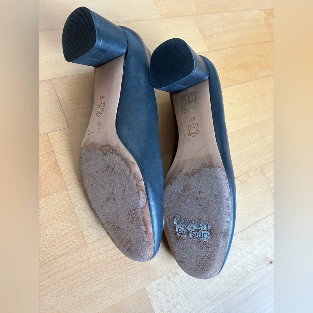 Tory Burch excellent gently